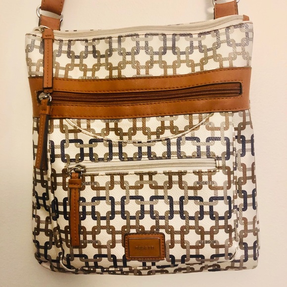 Crossbody Rossetti Shoulder Bag - Picture 3 of 6
